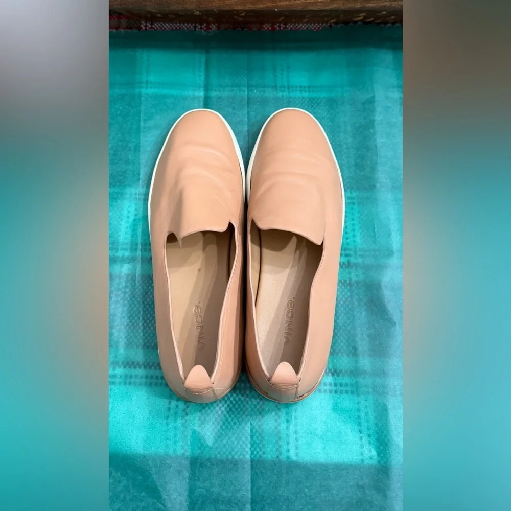 Vince leather slip-on sneaker